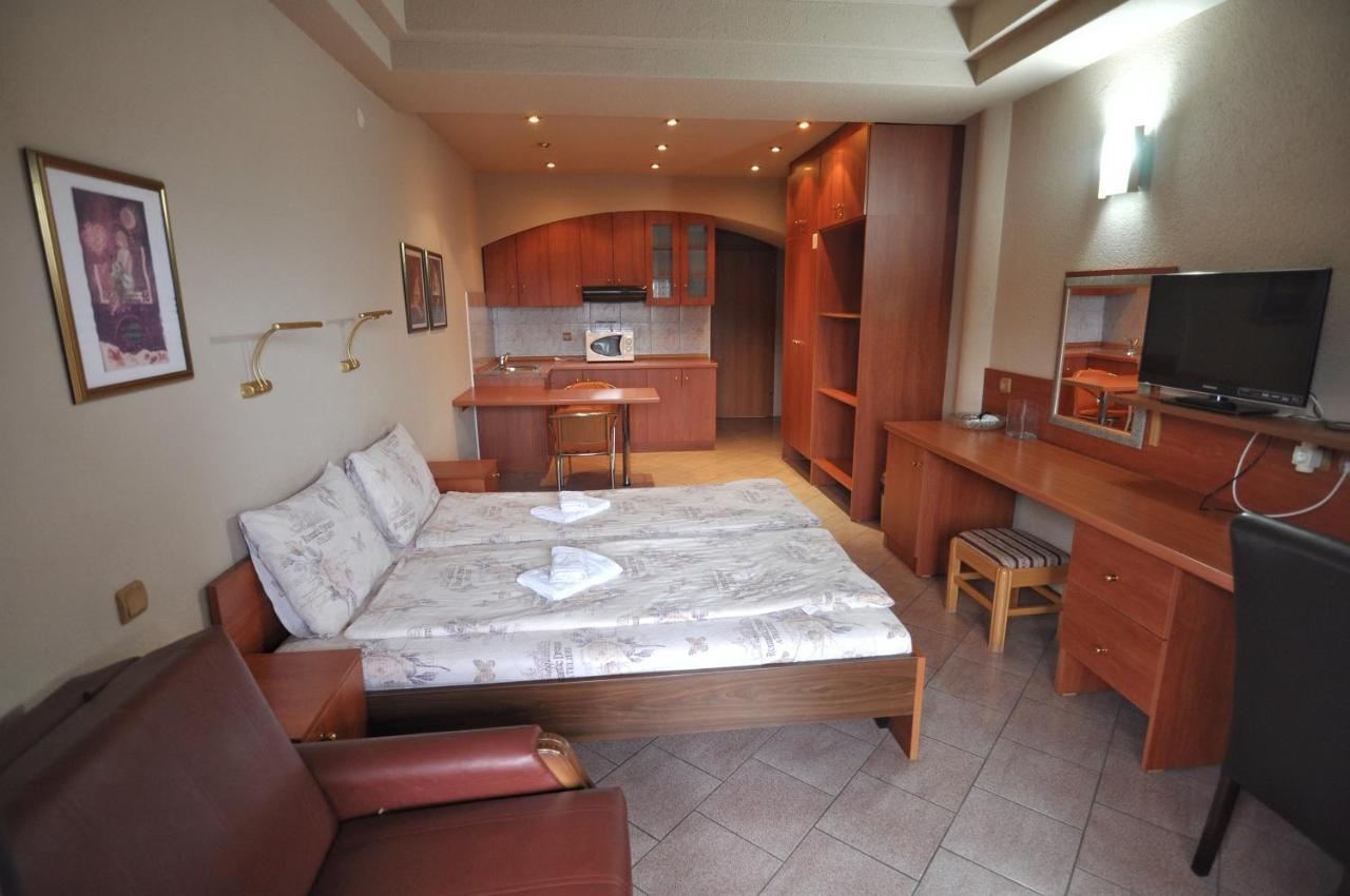 Villa Forum Ohrid Eksteriør bilde